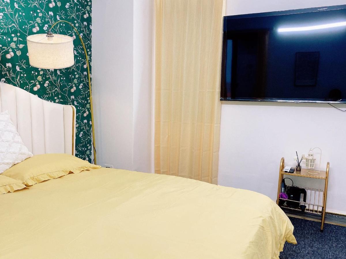 The Grand Diamond C - Modern Apartment Near Tuoi Tre Park Hanoi Exterior photo
