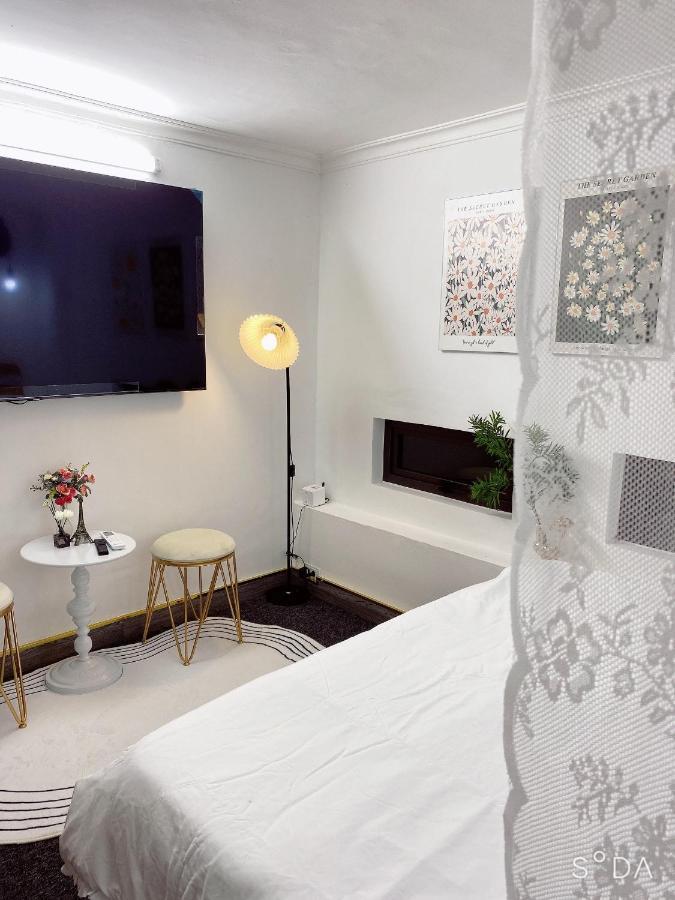 The Grand Diamond C - Modern Apartment Near Tuoi Tre Park Hanoi Exterior photo